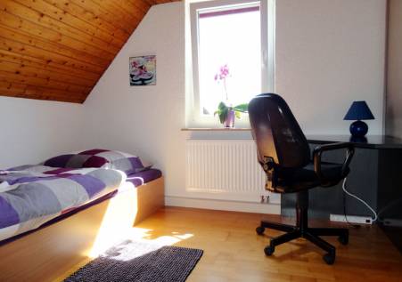 triple-bed-room in 73092 Heiningen (Göppingen)